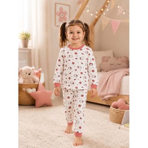 Miniworld Çilekli Kedi Baskılı Sıfır Yaka Kız Pijama Takımı 3-6 Yaş -BAY17552189 - NAR ÇİÇEĞİ