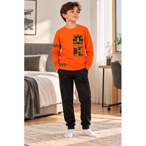 Tarık İnterlok Kumaş Araba Baskılı Erkek Pijama Takımı 11-16 Yaş -TA4401470 - TURUNCU